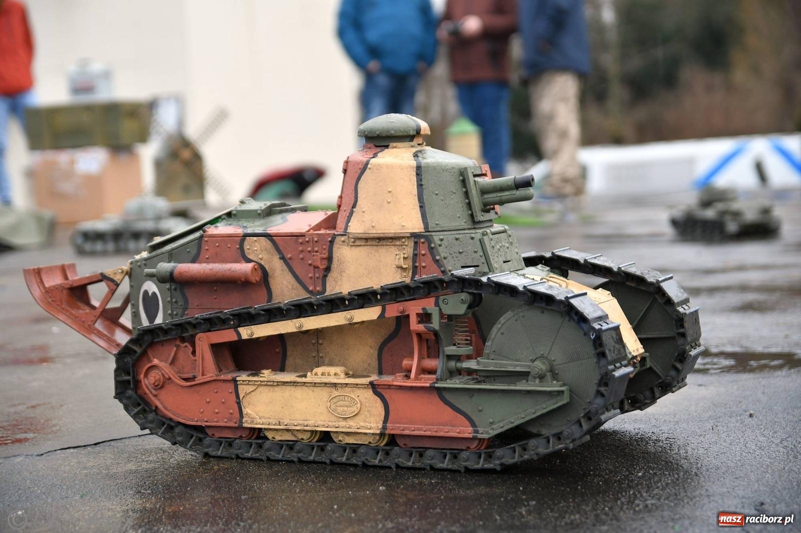 Zdjęcie w galerii na portalu naszraciborz.pl: Racibórz wspominał żołnierzy niezłomnych. Inscenizacja potyczki na pl. Długosza wiadomości z regionu