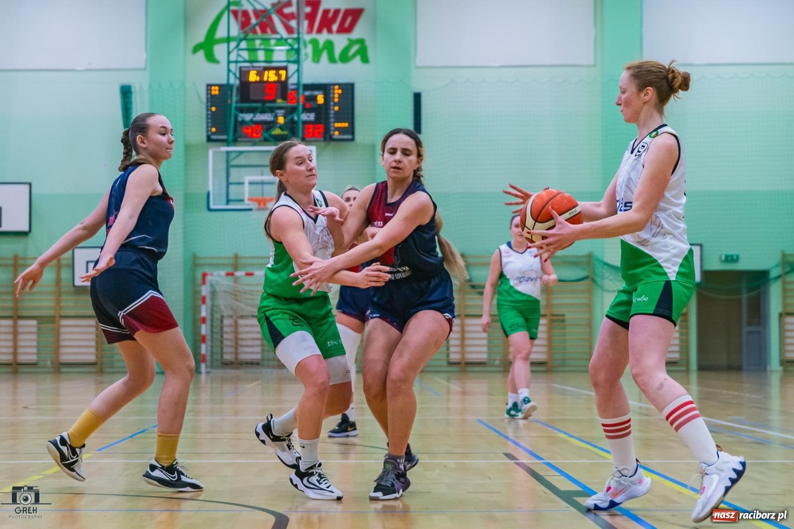 Zdjęcie w galerii na portalu naszraciborz.pl: Koszykówka. Outsider postawił twarde warunki gry [FOTO i WIDEO] wiadomości z regionu