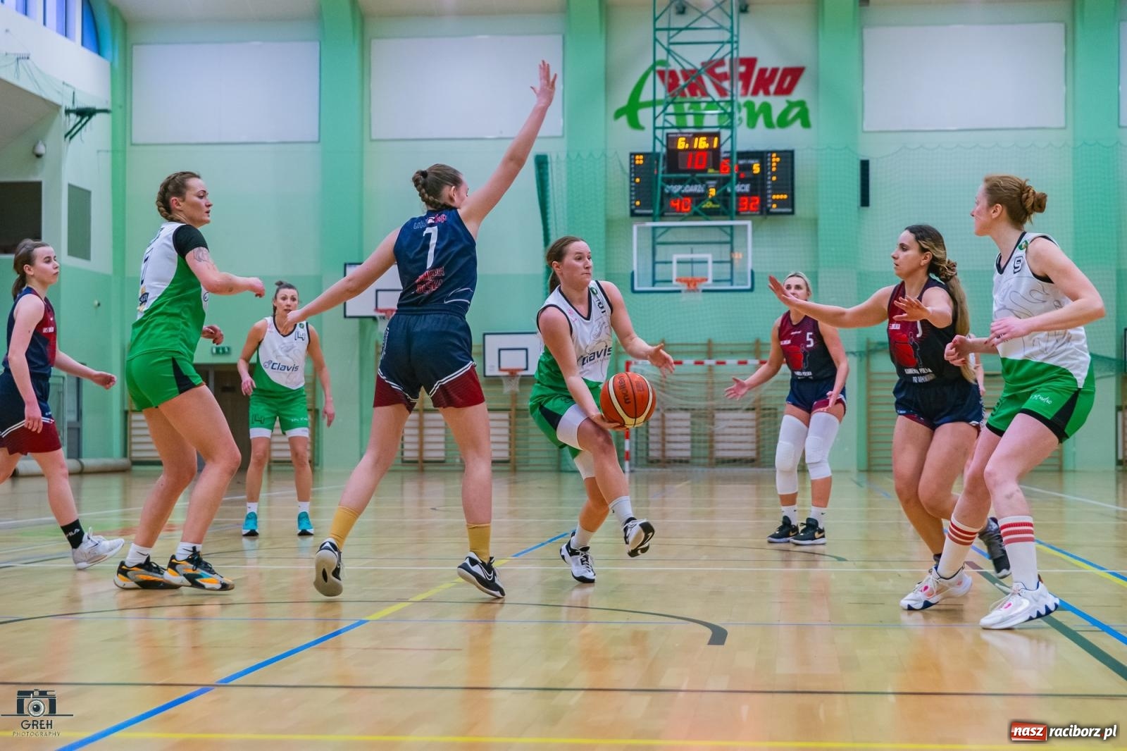 Zdjęcie w galerii na portalu naszraciborz.pl: Koszykówka. Outsider postawił twarde warunki gry [FOTO i WIDEO] wiadomości z regionu