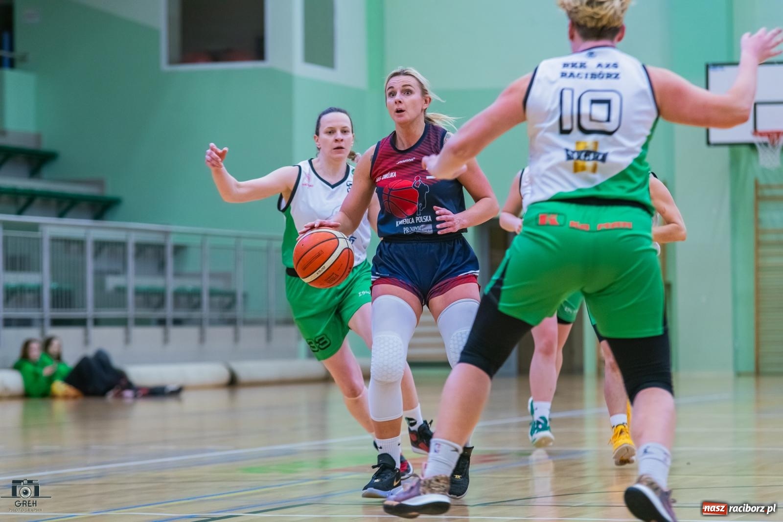 Zdjęcie w galerii na portalu naszraciborz.pl: Koszykówka. Outsider postawił twarde warunki gry [FOTO i WIDEO] wiadomości z regionu