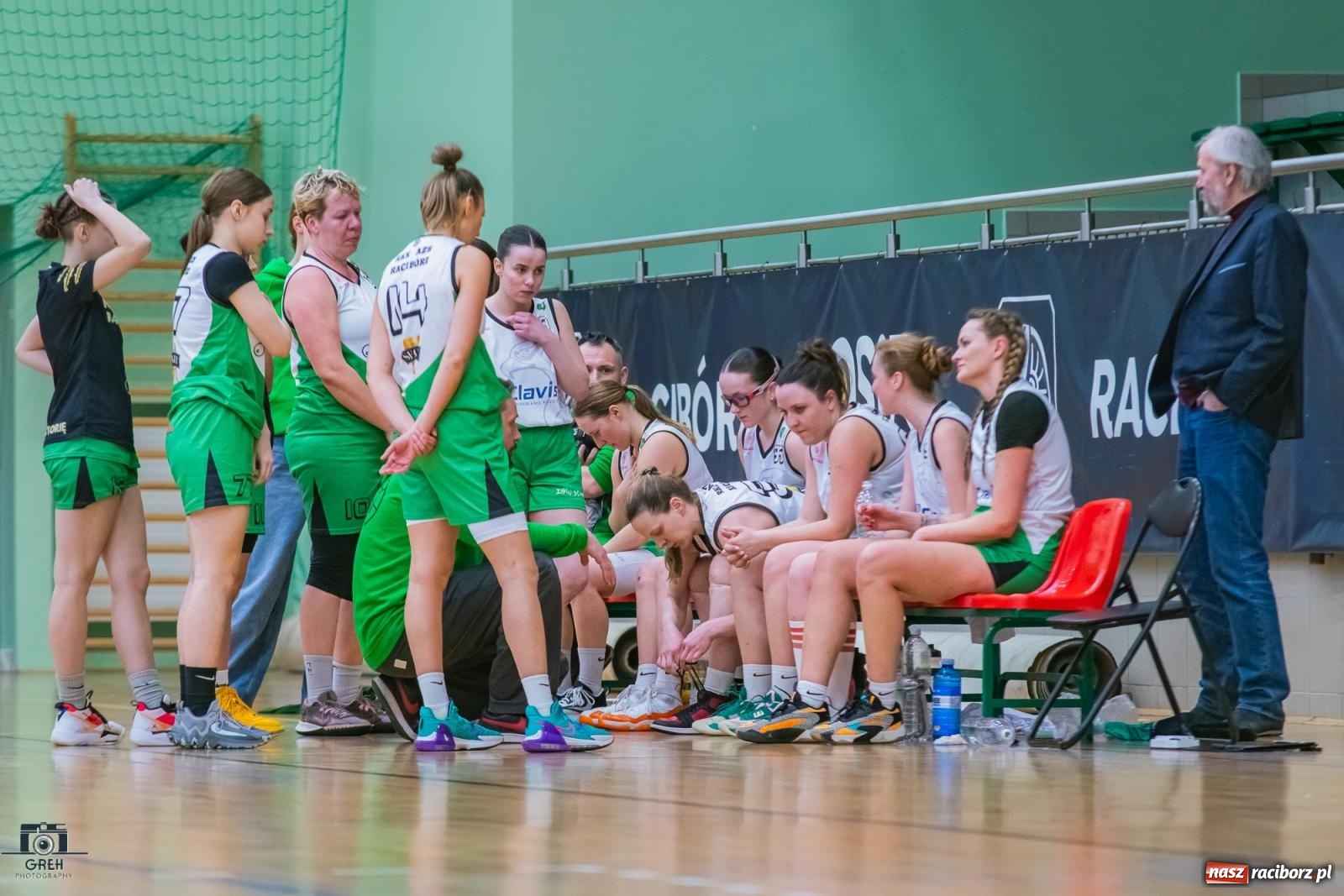 Zdjęcie w galerii na portalu naszraciborz.pl: Koszykówka. Outsider postawił twarde warunki gry [FOTO i WIDEO] wiadomości z regionu