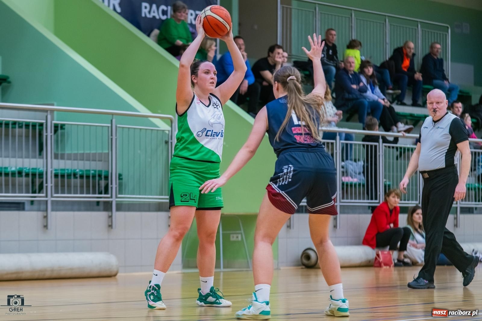 Zdjęcie w galerii na portalu naszraciborz.pl: Koszykówka. Outsider postawił twarde warunki gry [FOTO i WIDEO] wiadomości z regionu