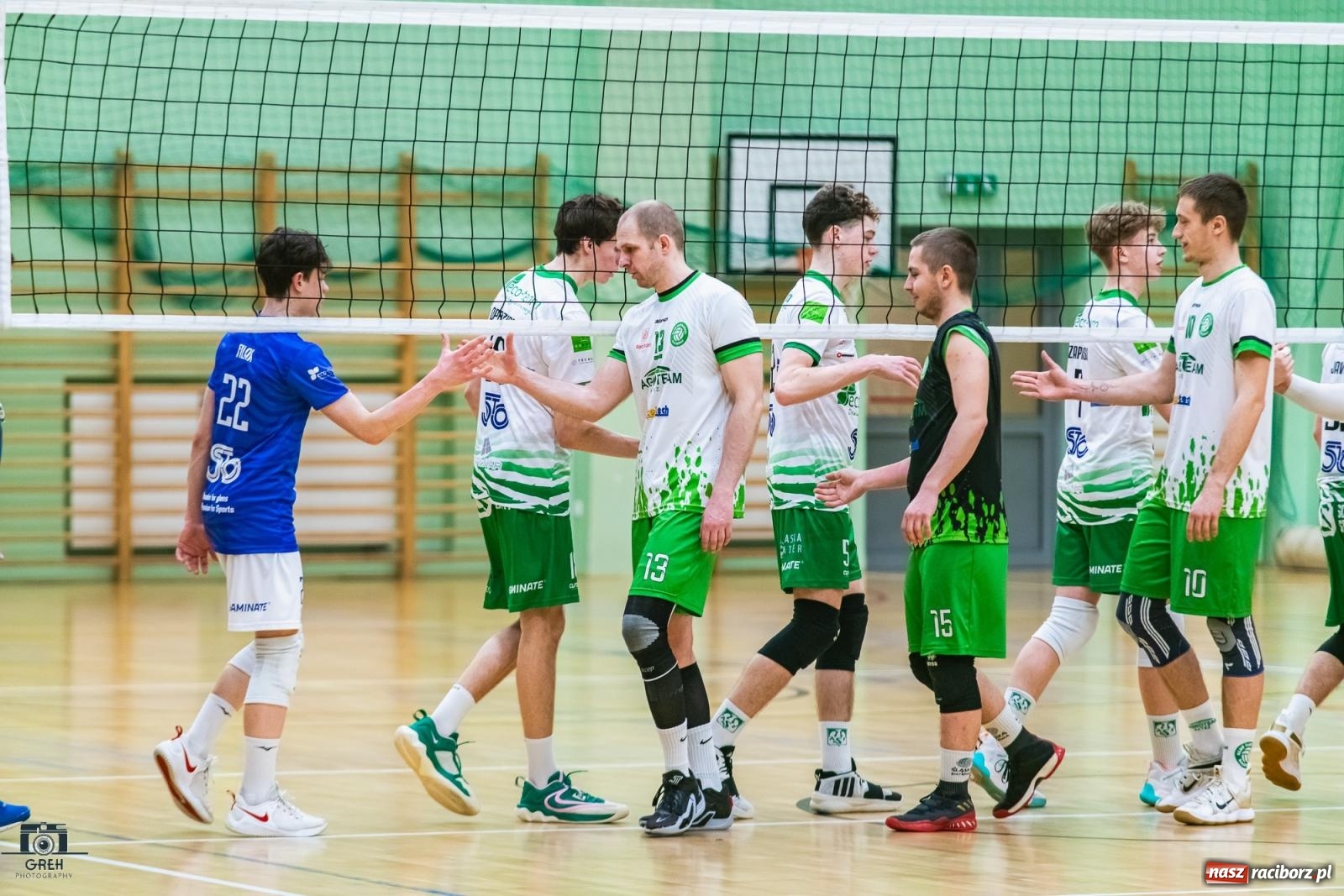 Zdjęcie w galerii na portalu naszraciborz.pl: Godzinka gry i do domu. Gładka wygrana siatkarzy z Raciborza [FOTO i WIDEO] wiadomości z regionu