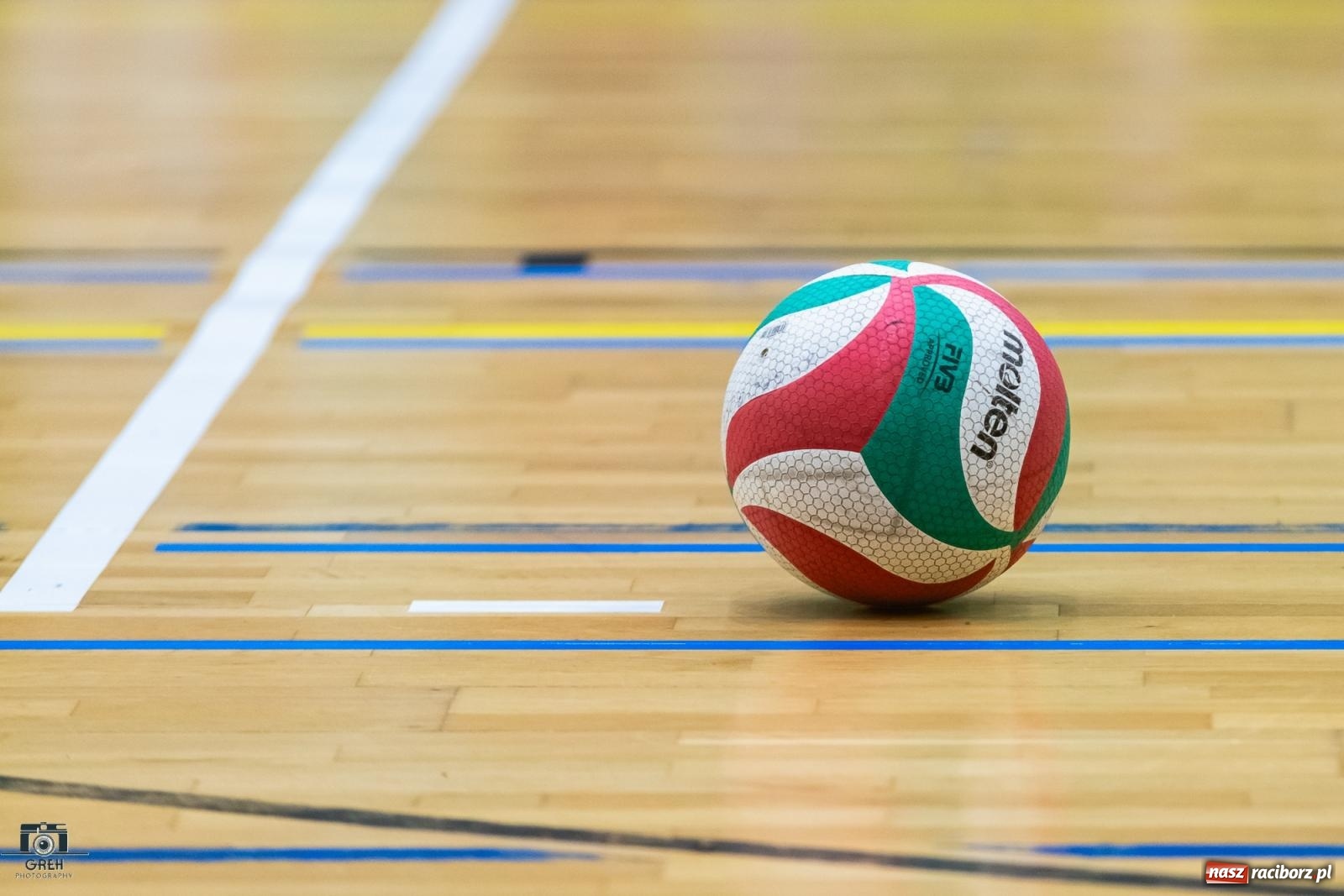 Zdjęcie w galerii na portalu naszraciborz.pl: Godzinka gry i do domu. Gładka wygrana siatkarzy z Raciborza [FOTO i WIDEO] wiadomości z regionu