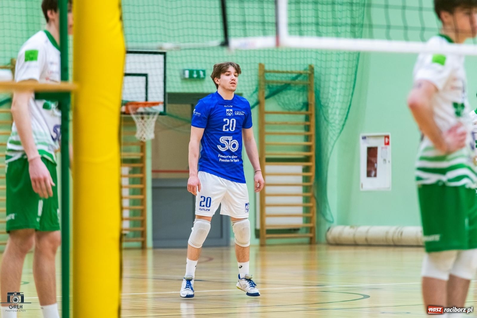 Zdjęcie w galerii na portalu naszraciborz.pl: Godzinka gry i do domu. Gładka wygrana siatkarzy z Raciborza [FOTO i WIDEO] wiadomości z regionu