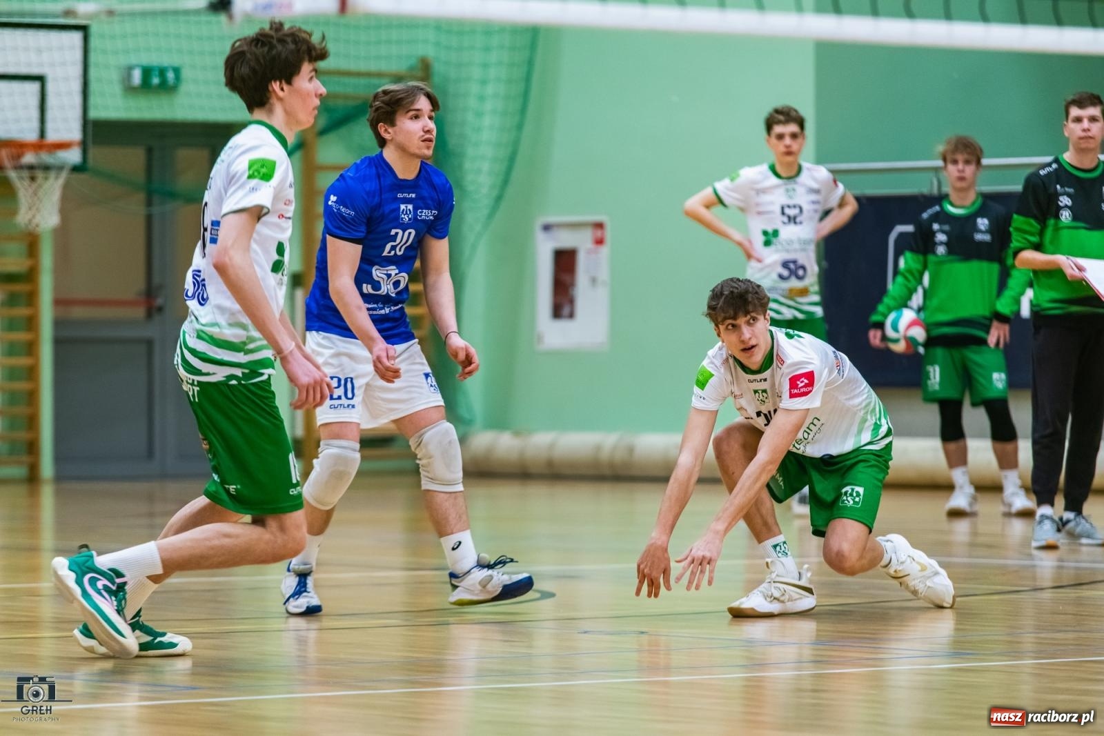 Zdjęcie w galerii na portalu naszraciborz.pl: Godzinka gry i do domu. Gładka wygrana siatkarzy z Raciborza [FOTO i WIDEO] wiadomości z regionu