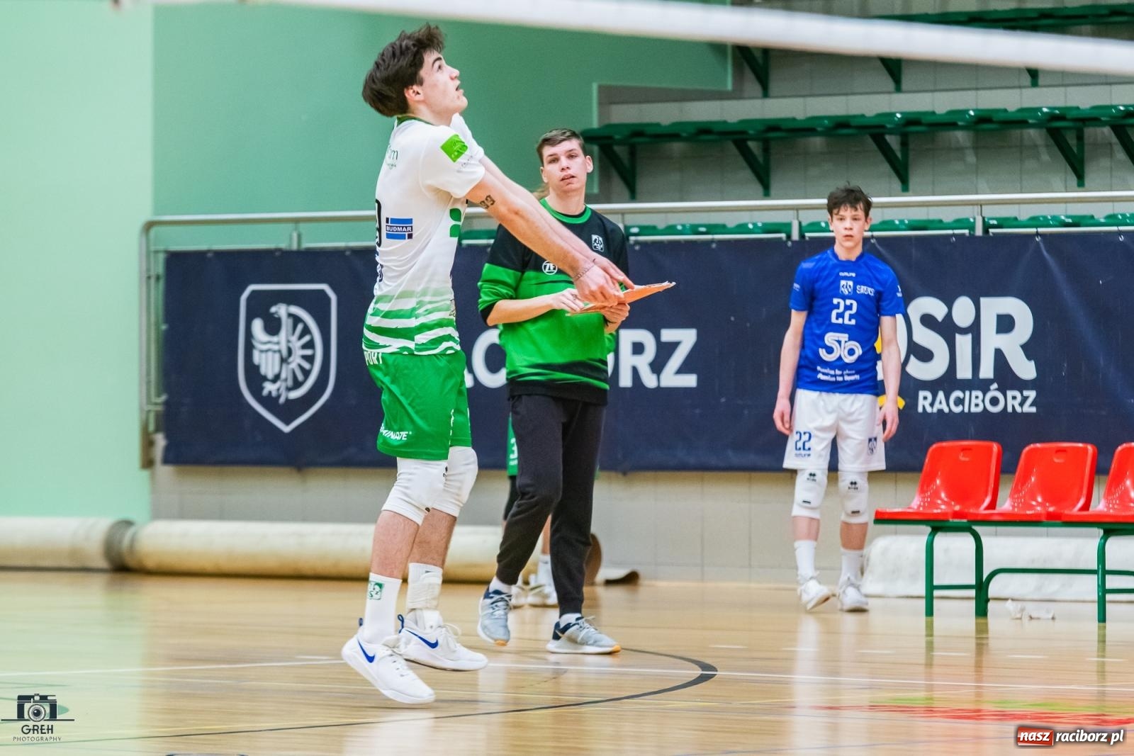 Zdjęcie w galerii na portalu naszraciborz.pl: Godzinka gry i do domu. Gładka wygrana siatkarzy z Raciborza [FOTO i WIDEO] wiadomości z regionu