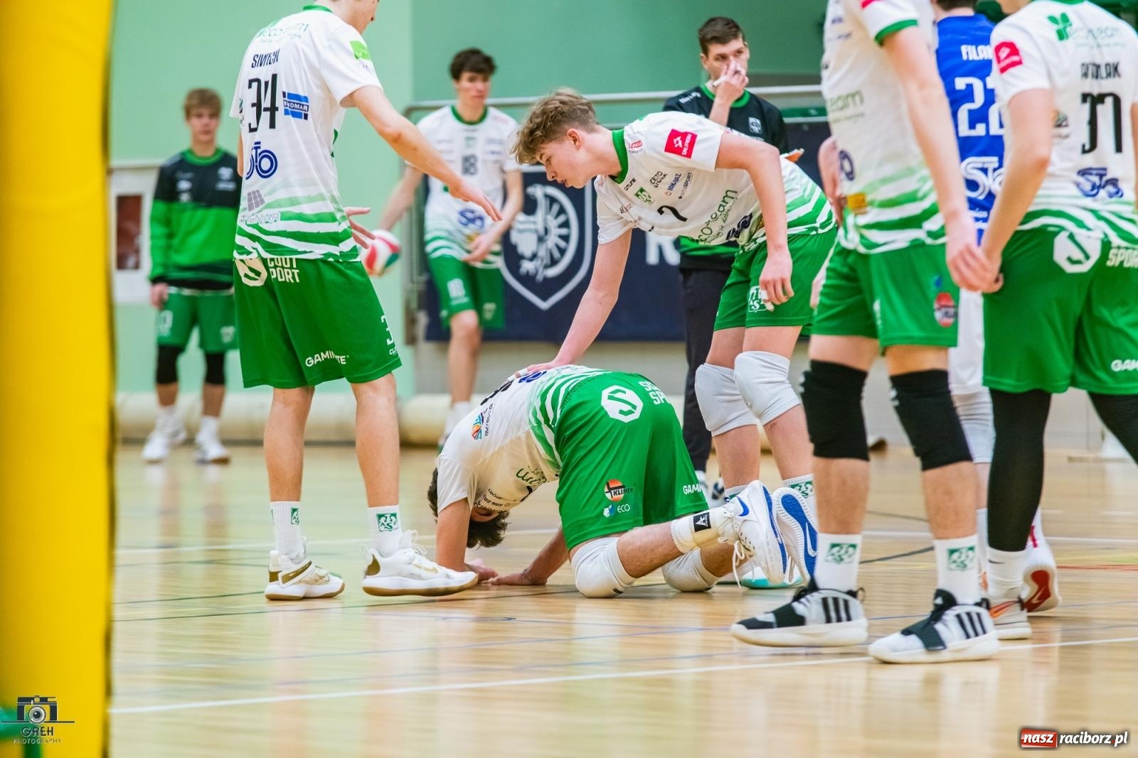 Zdjęcie w galerii na portalu naszraciborz.pl: Godzinka gry i do domu. Gładka wygrana siatkarzy z Raciborza [FOTO i WIDEO] wiadomości z regionu