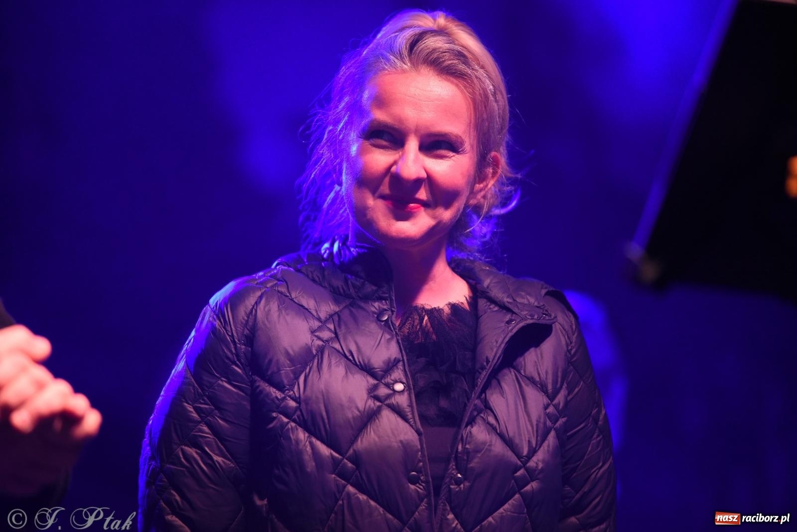 Zdjęcie w galerii na portalu naszraciborz.pl: Rafał Brzozowski w Raciborzu. Patriotycznie i przebojowo wiadomości z regionu