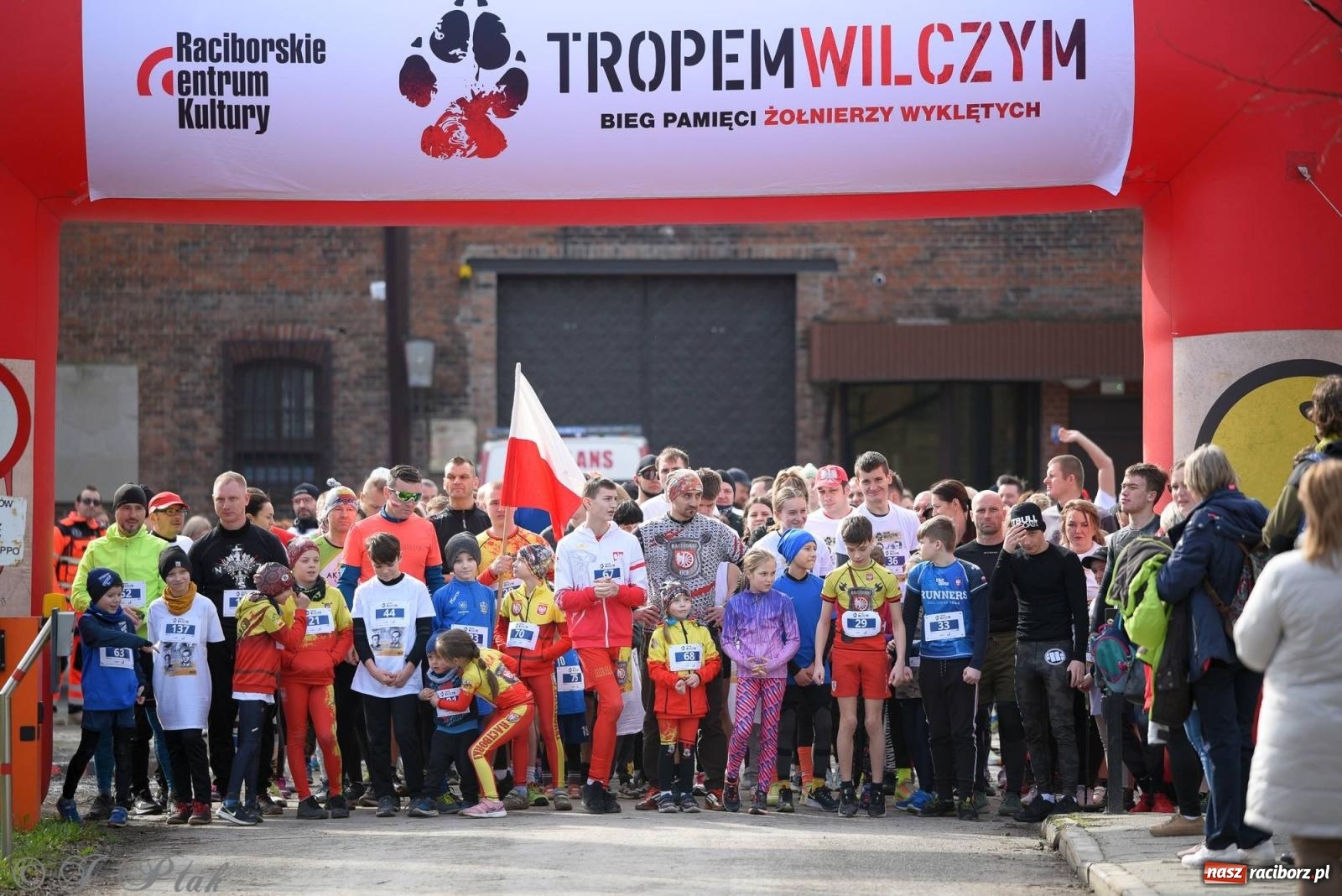 Zdjęcie w galerii na portalu naszraciborz.pl: Tropem Wilczym - Bieg Pamięci Żołnierzy Wyklętych wiadomości z regionu