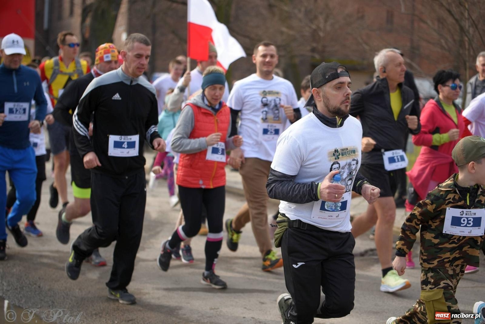 Zdjęcie w galerii na portalu naszraciborz.pl: Tropem Wilczym - Bieg Pamięci Żołnierzy Wyklętych wiadomości z regionu