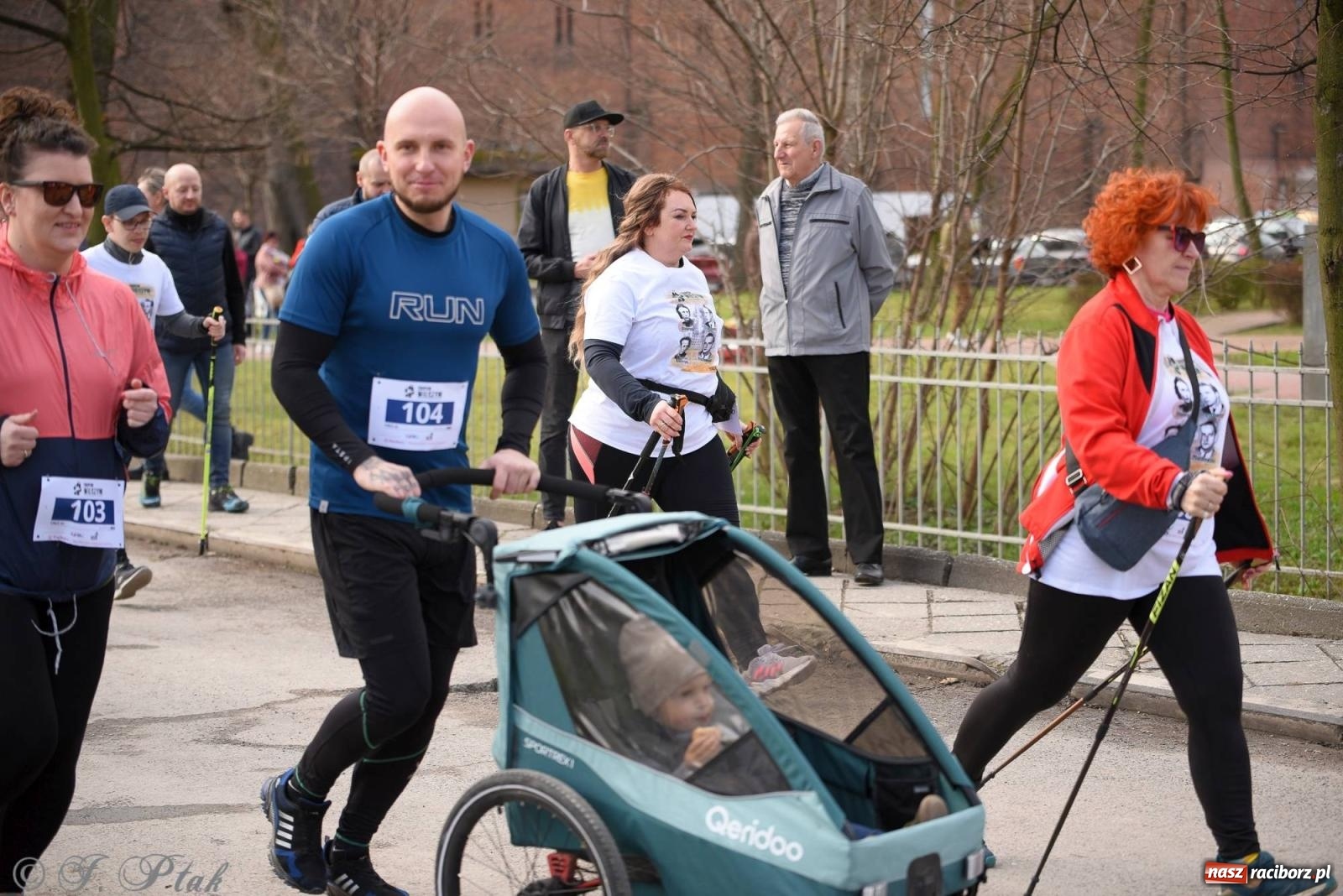 Zdjęcie w galerii na portalu naszraciborz.pl: Tropem Wilczym - Bieg Pamięci Żołnierzy Wyklętych wiadomości z regionu