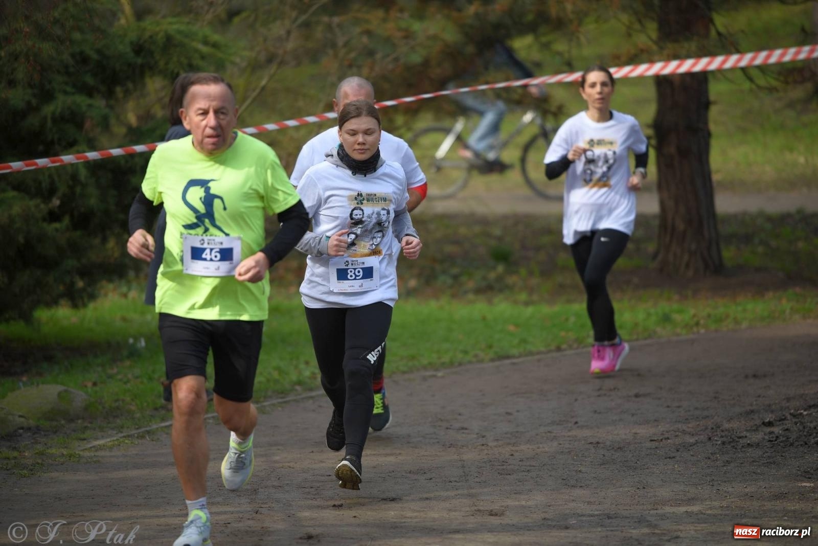 Zdjęcie w galerii na portalu naszraciborz.pl: Tropem Wilczym - Bieg Pamięci Żołnierzy Wyklętych wiadomości z regionu