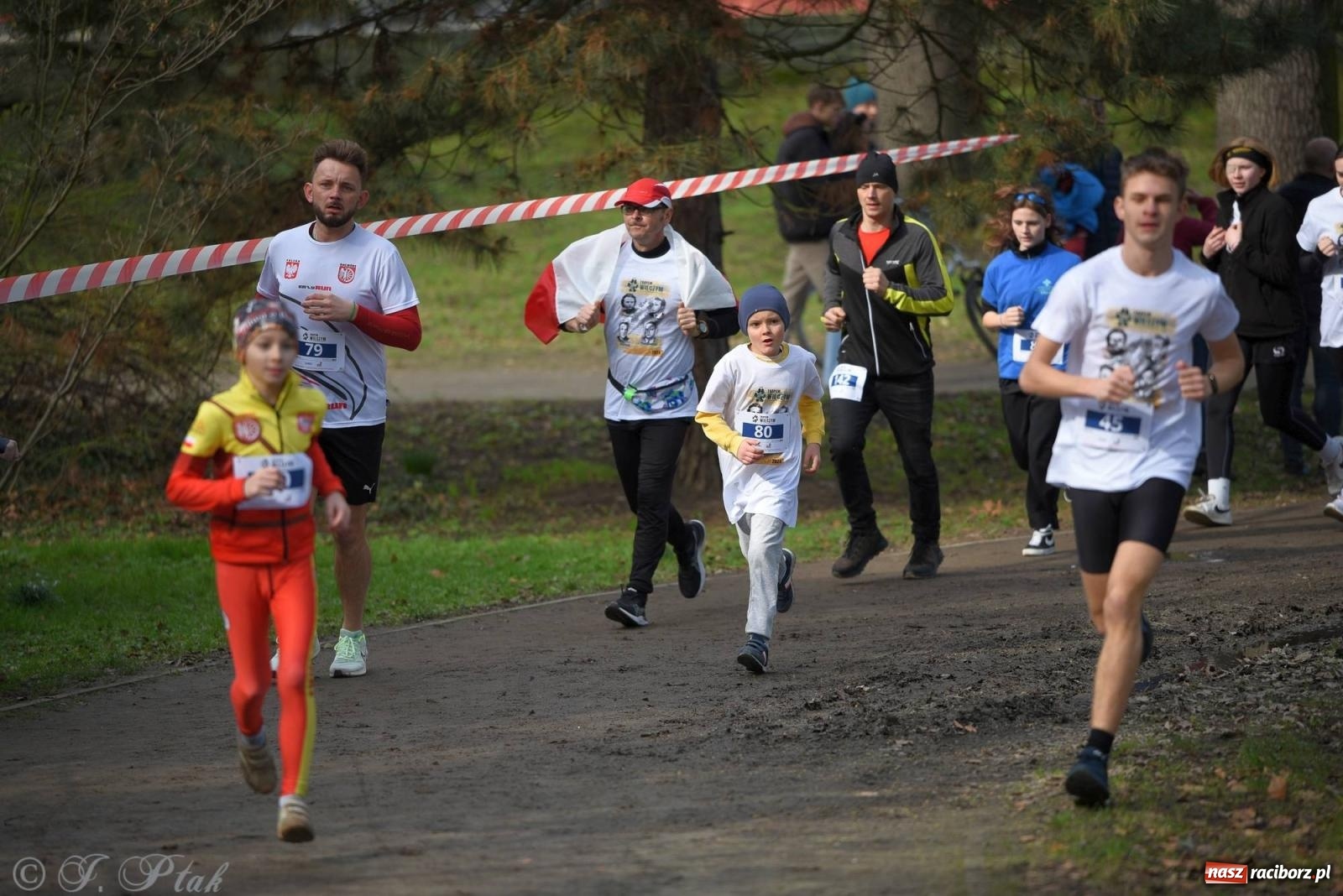 Zdjęcie w galerii na portalu naszraciborz.pl: Tropem Wilczym - Bieg Pamięci Żołnierzy Wyklętych wiadomości z regionu