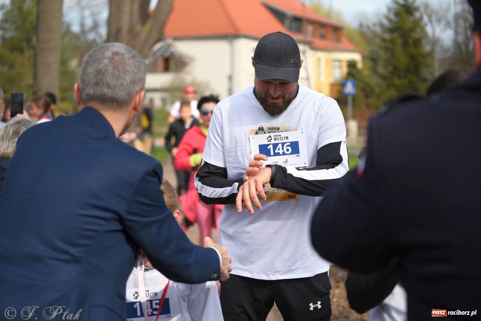 Zdjęcie w galerii na portalu naszraciborz.pl: Tropem Wilczym - Bieg Pamięci Żołnierzy Wyklętych wiadomości z regionu