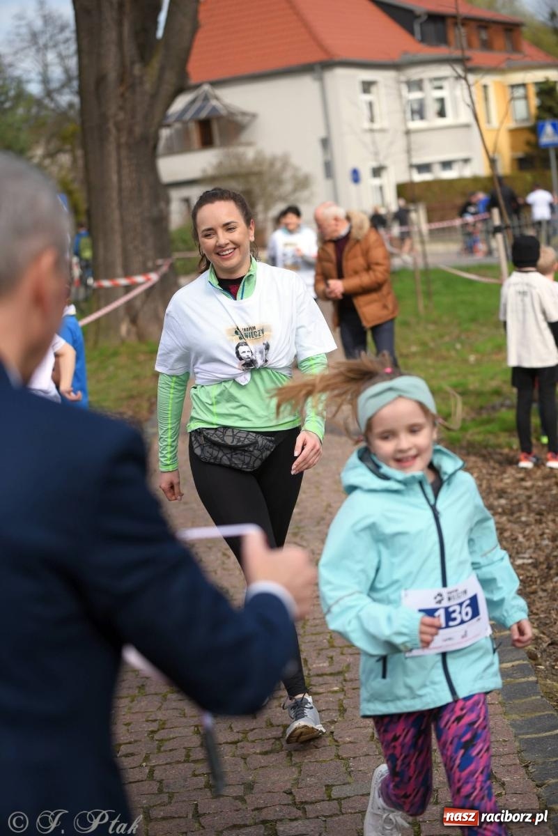 Zdjęcie w galerii na portalu naszraciborz.pl: Tropem Wilczym - Bieg Pamięci Żołnierzy Wyklętych wiadomości z regionu