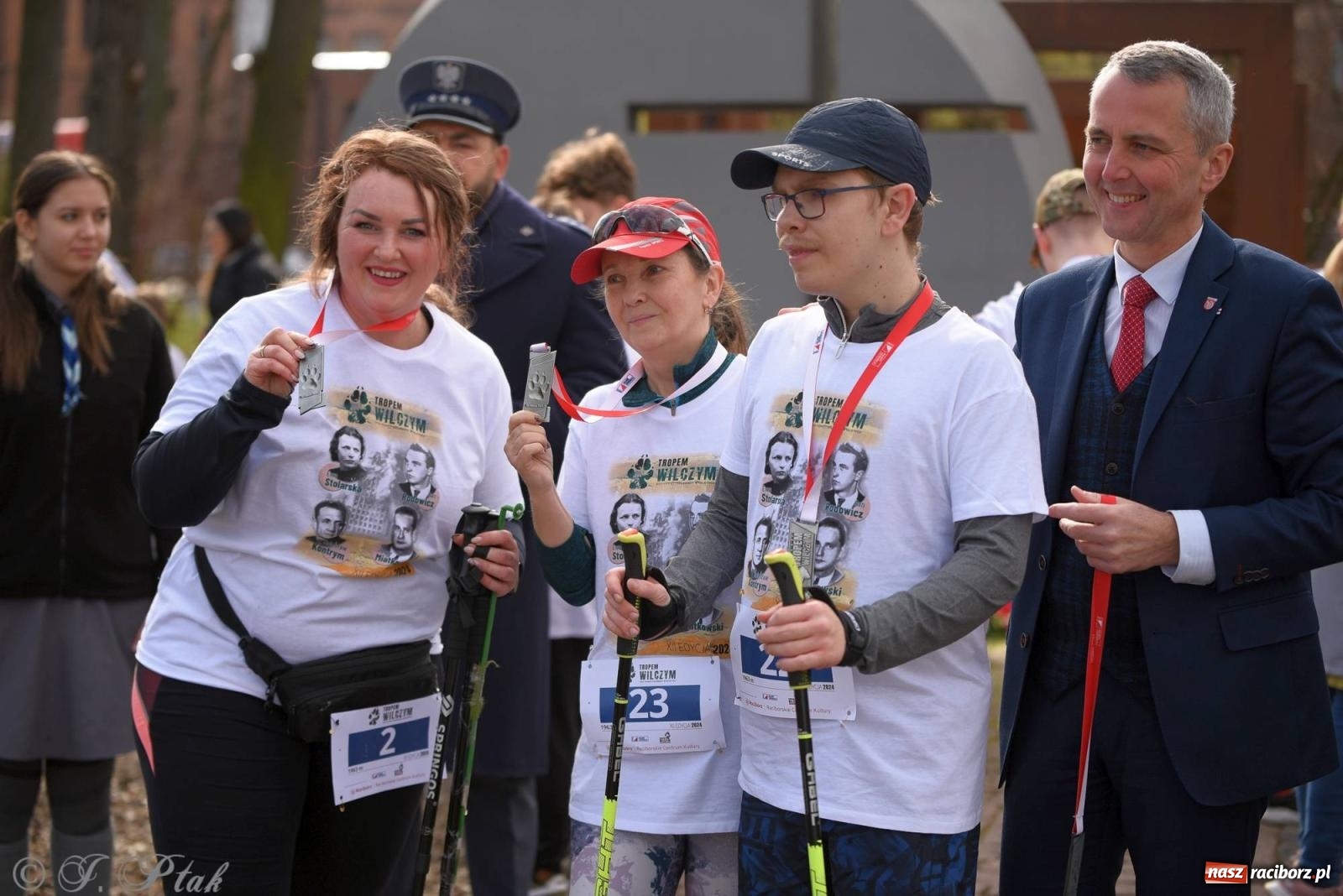 Zdjęcie w galerii na portalu naszraciborz.pl: Tropem Wilczym - Bieg Pamięci Żołnierzy Wyklętych wiadomości z regionu