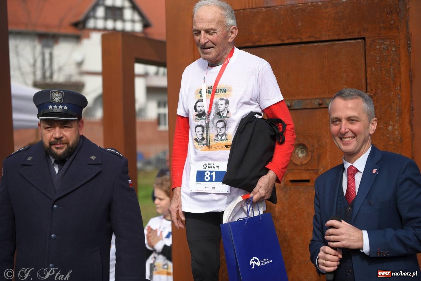 Zdjęcie w galerii na portalu naszraciborz.pl: Tropem Wilczym - Bieg Pamięci Żołnierzy Wyklętych wiadomości z regionu