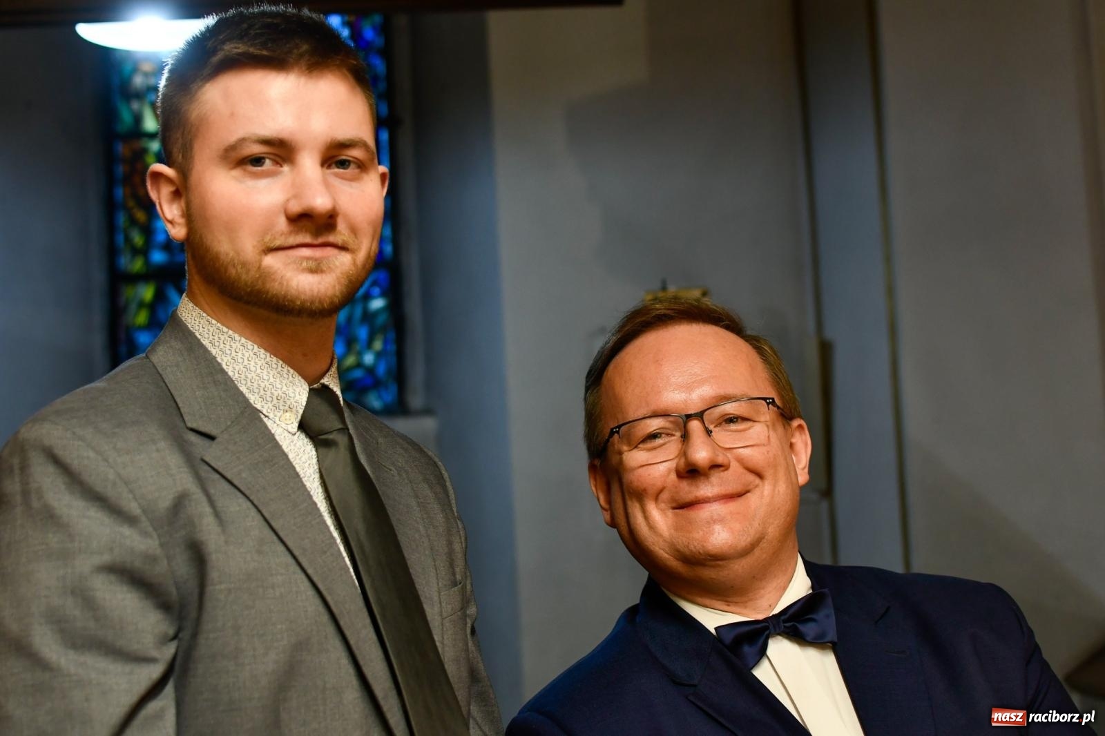 Zdjęcie w galerii na portalu naszraciborz.pl: Wołanie do Człowieka. Koncert poetycko-muzyczny w kościele farnym [FOTO i WIDEO] wiadomości z regionu