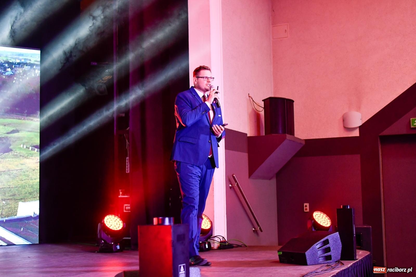 Zdjęcie w galerii na portalu naszraciborz.pl: Pięć konkretów drużyn Michała Fity i Michała Wosia. Konwencja w Strzesze wiadomości z regionu