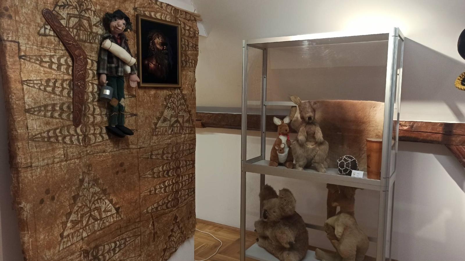 Zdjęcie w galerii na portalu naszraciborz.pl: Mała Strzecha na warsztatach w siedzibie zespołu Śląsk wiadomości z regionu