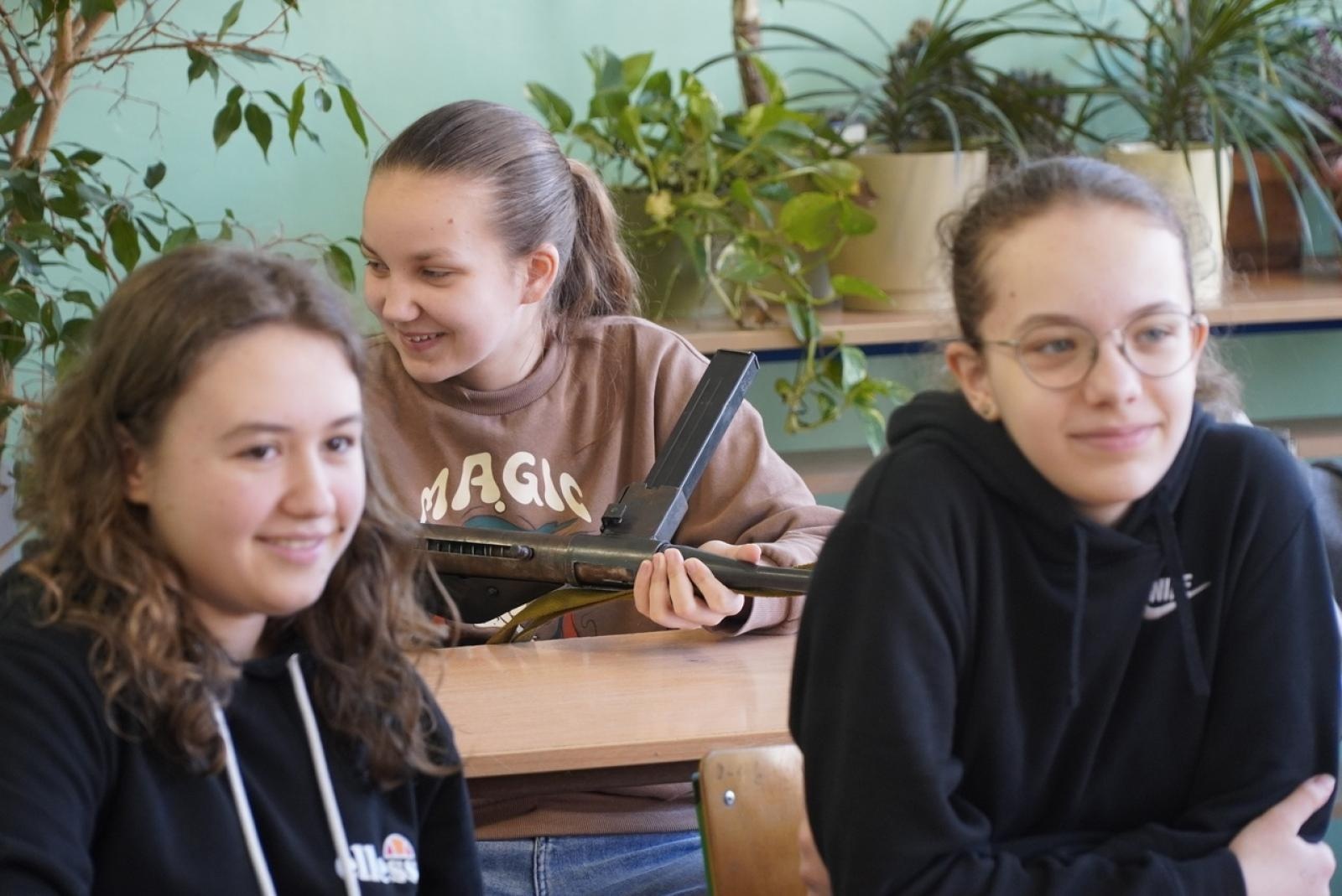 Zdjęcie w galerii na portalu naszraciborz.pl: Prezydent wcielił się w rolę nauczyciela historii wiadomości z regionu