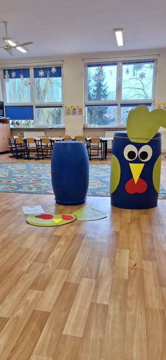 Zdjęcie w galerii na portalu naszraciborz.pl: Dzieci tworzą wielkanocne dekoracje dla Raciborza wiadomości z regionu