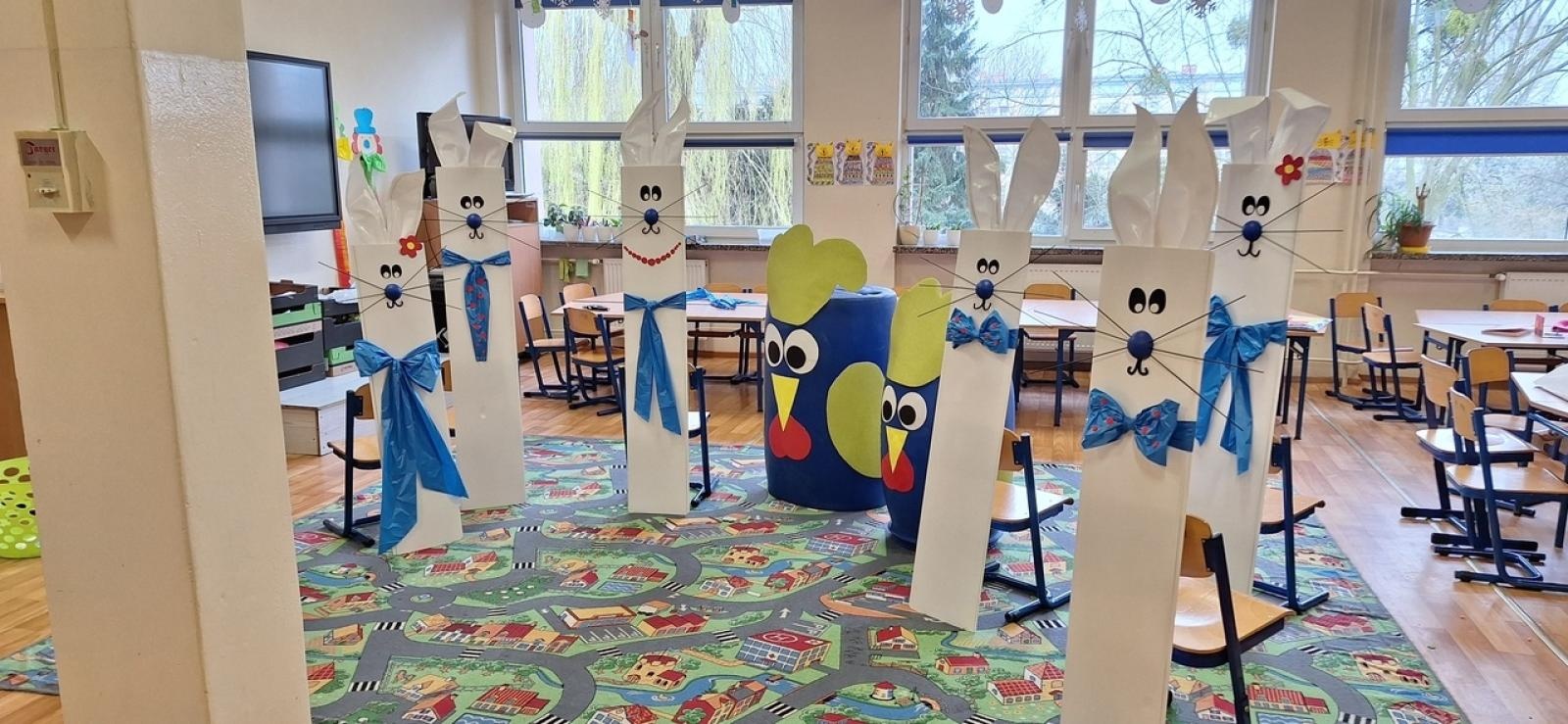 Zdjęcie w galerii na portalu naszraciborz.pl: Dzieci tworzą wielkanocne dekoracje dla Raciborza wiadomości z regionu