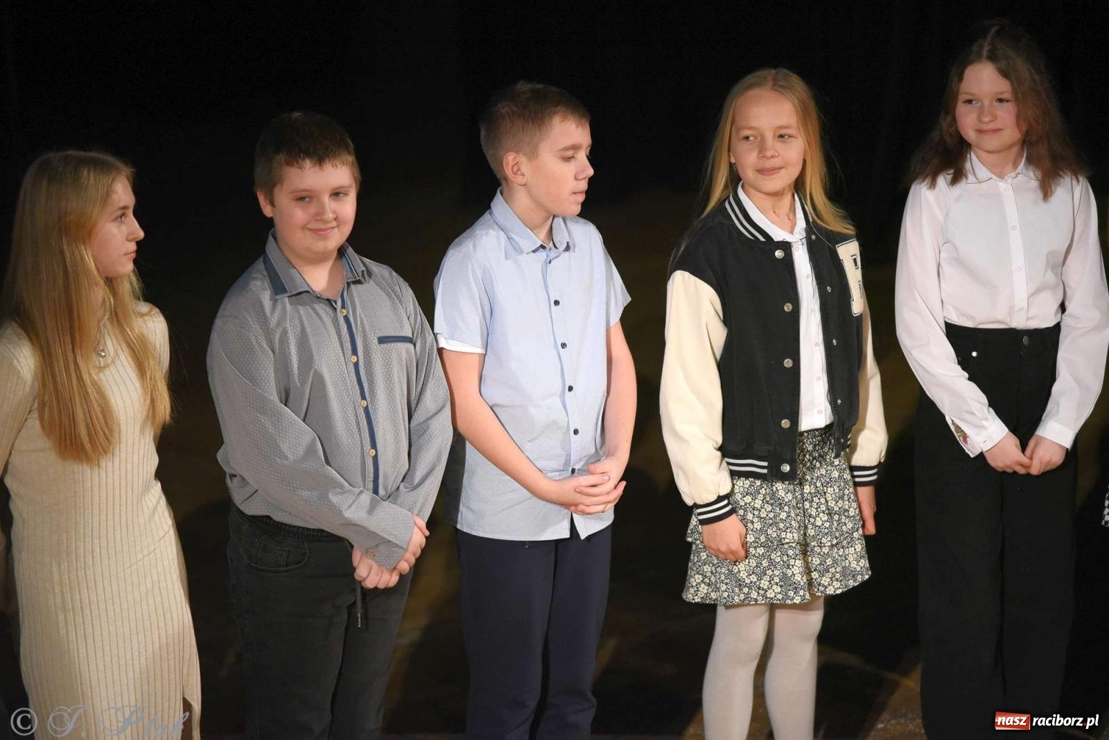 Zdjęcie w galerii na portalu naszraciborz.pl: Prymusi raciborskich szkół odebrali stypendia od miasta [FOTO i WIDEO] wiadomości z regionu