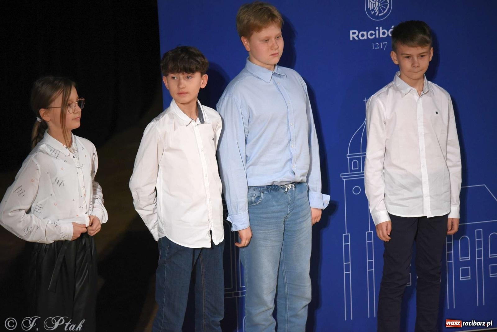 Zdjęcie w galerii na portalu naszraciborz.pl: Prymusi raciborskich szkół odebrali stypendia od miasta [FOTO i WIDEO] wiadomości z regionu