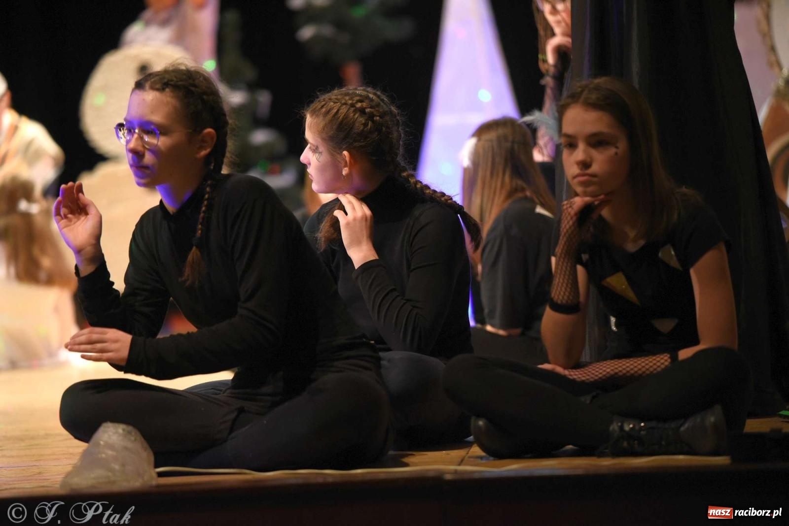 Zdjęcie w galerii na portalu naszraciborz.pl: Prymusi raciborskich szkół odebrali stypendia od miasta [FOTO i WIDEO] wiadomości z regionu