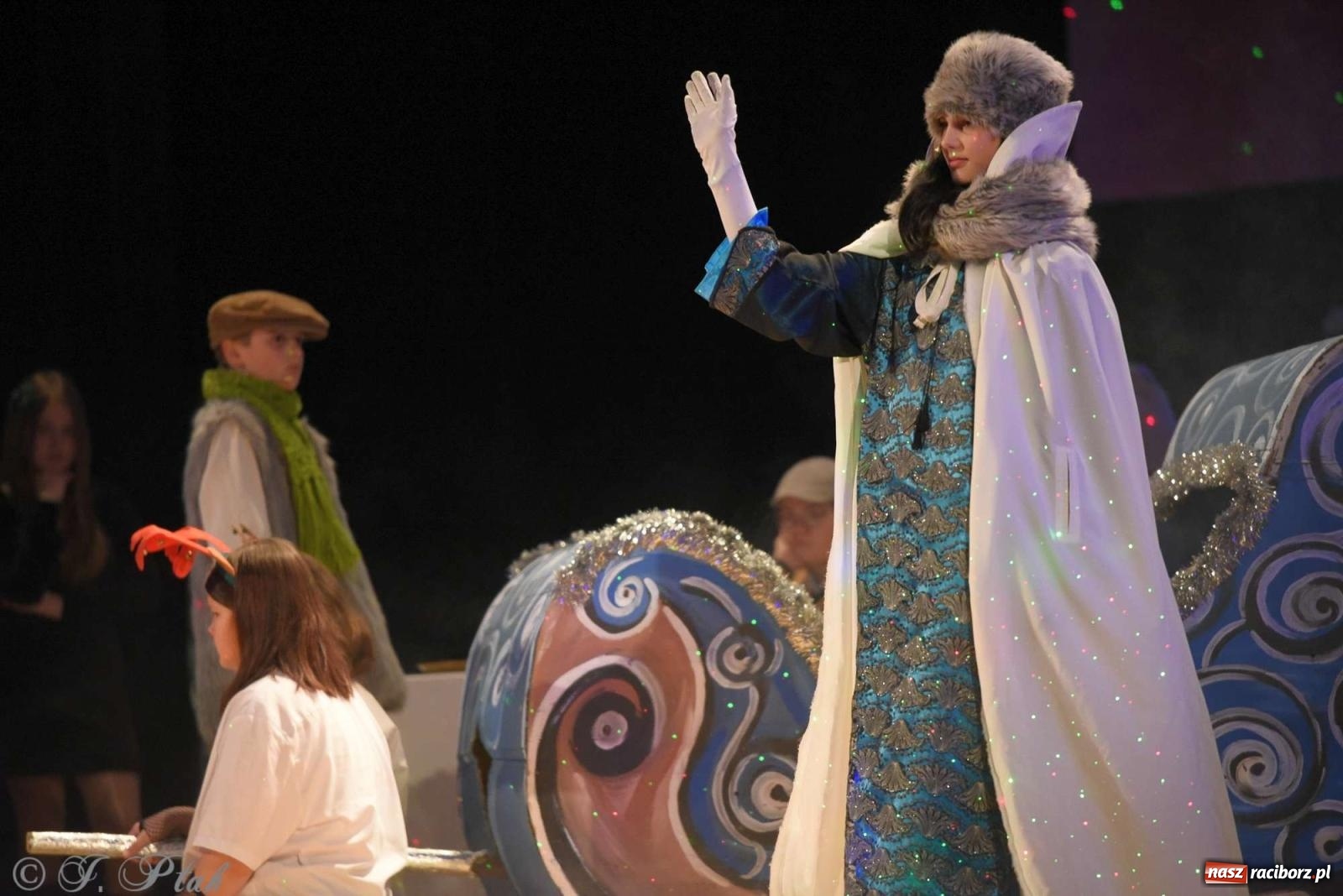 Zdjęcie w galerii na portalu naszraciborz.pl: Prymusi raciborskich szkół odebrali stypendia od miasta [FOTO i WIDEO] wiadomości z regionu