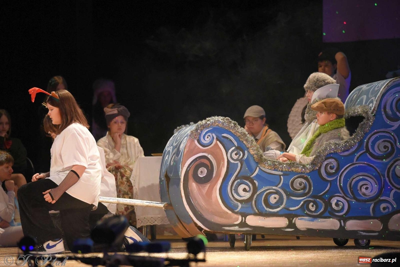 Zdjęcie w galerii na portalu naszraciborz.pl: Prymusi raciborskich szkół odebrali stypendia od miasta [FOTO i WIDEO] wiadomości z regionu