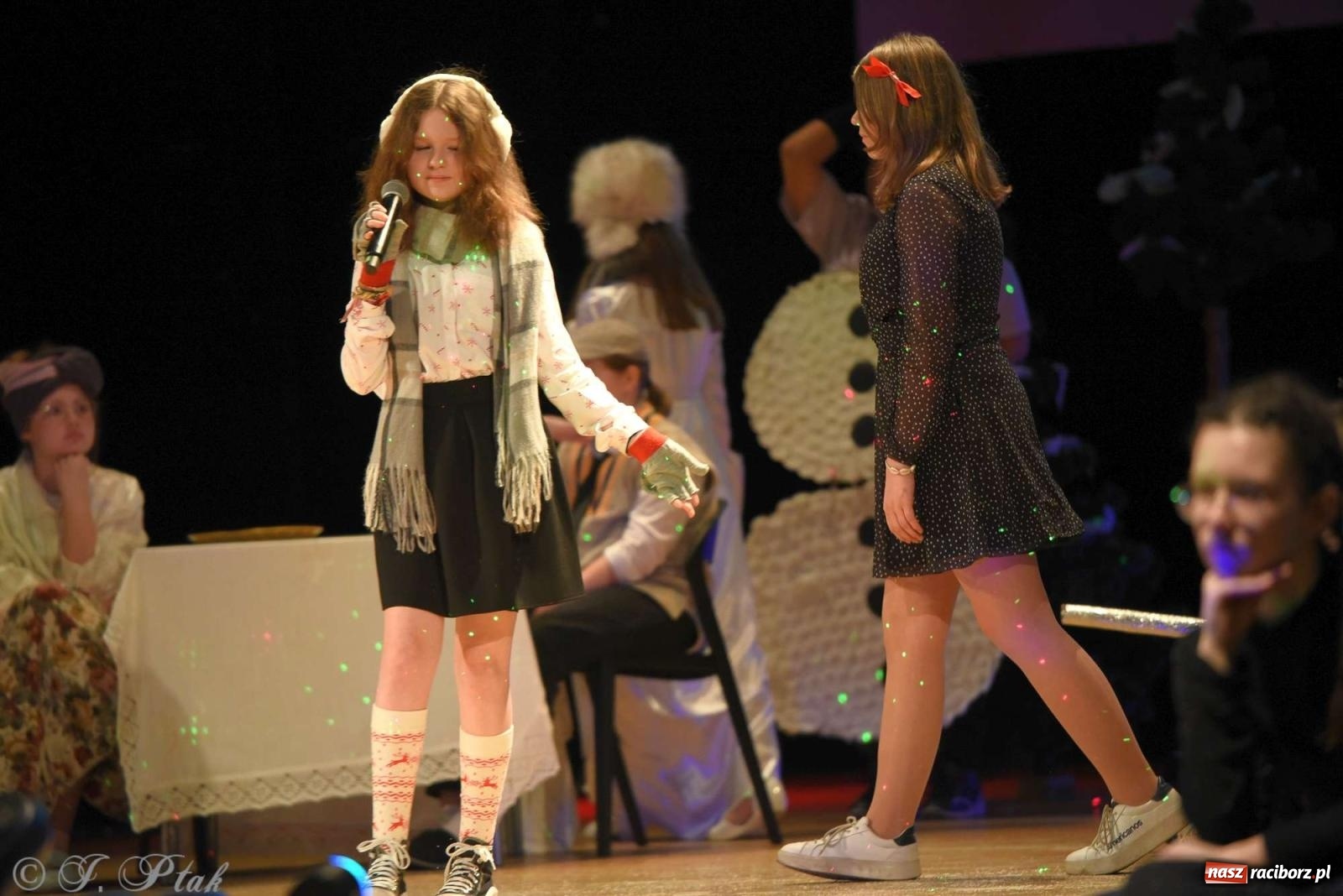 Zdjęcie w galerii na portalu naszraciborz.pl: Prymusi raciborskich szkół odebrali stypendia od miasta [FOTO i WIDEO] wiadomości z regionu