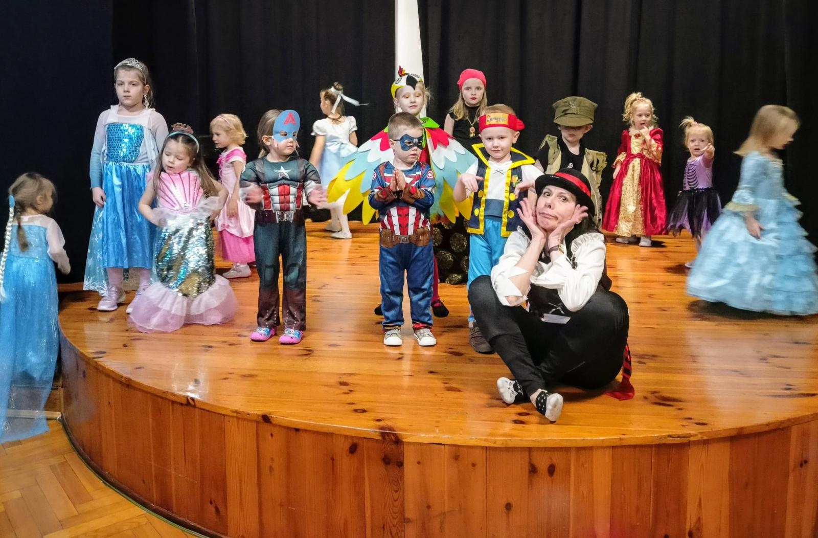 Zdjęcie w galerii na portalu naszraciborz.pl: Mali Odkrywcy - jak stać się kimś innym odkrywając samego siebie wiadomości z regionu