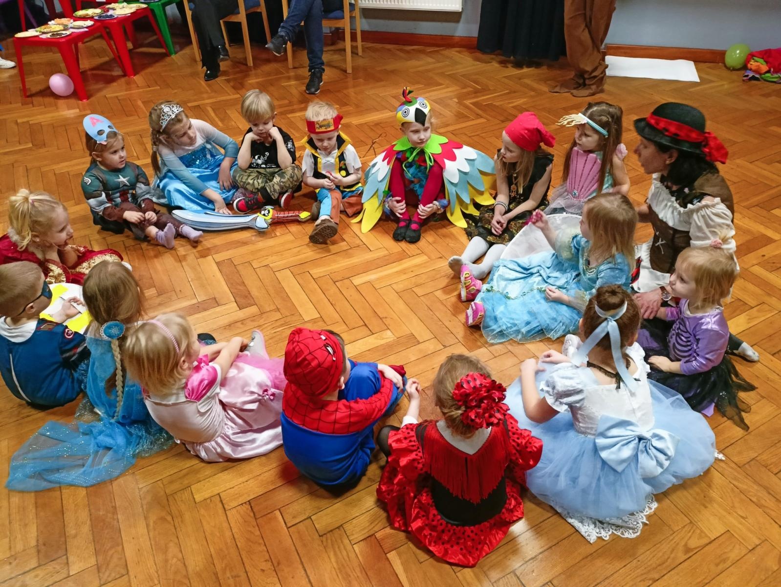 Zdjęcie w galerii na portalu naszraciborz.pl: Mali Odkrywcy - jak stać się kimś innym odkrywając samego siebie wiadomości z regionu