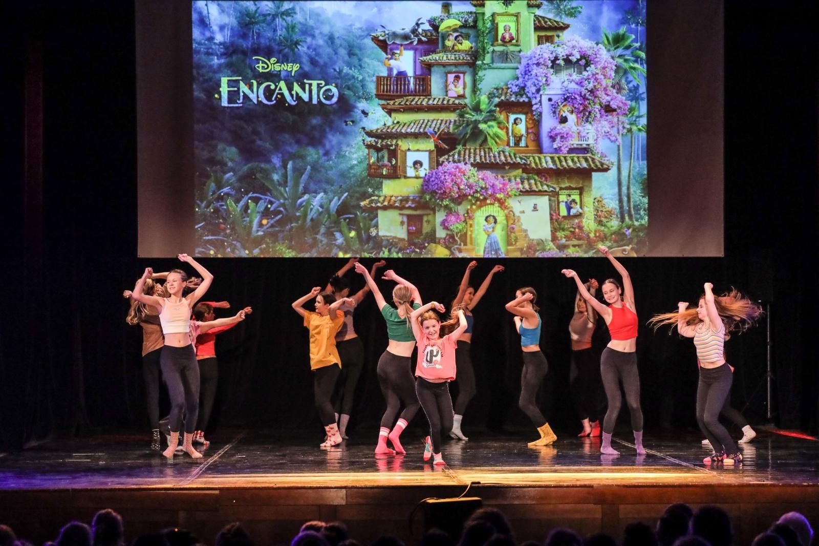 Zdjęcie w galerii na portalu naszraciborz.pl: SKAZA w Disney’owskiej odsłonie zaprasza ponownie 22 marca. Tego nie można przegapić! wiadomości z regionu