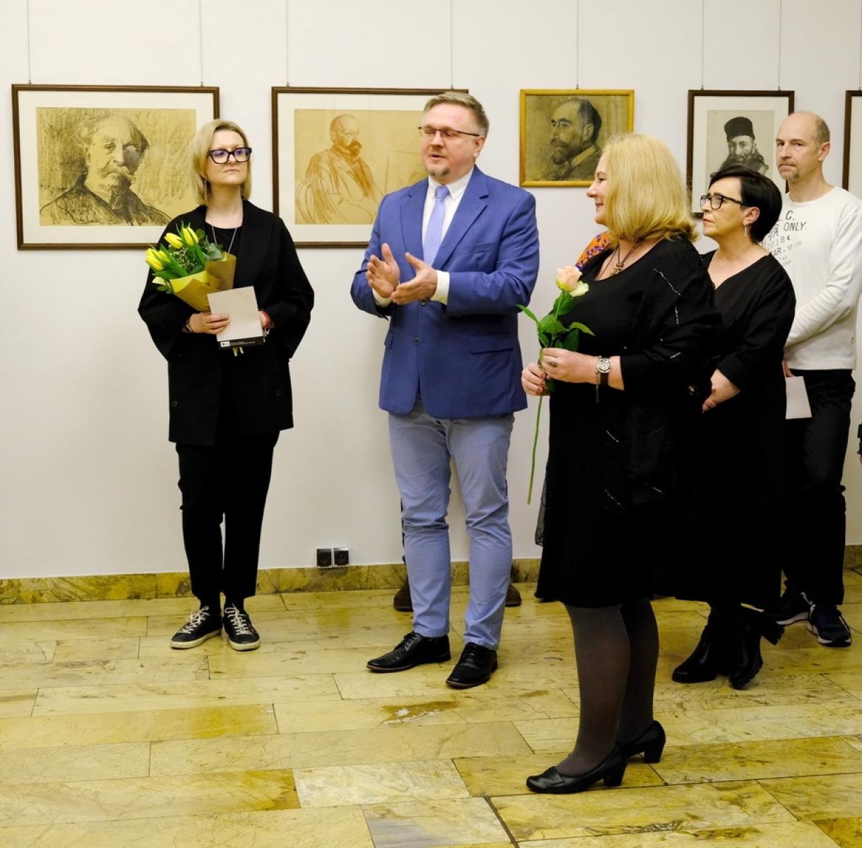 Zdjęcie w galerii na portalu naszraciborz.pl: Mistrzowskie grafiki Leona Wyczółkowskiego w raciborskim Muzeum wiadomości z regionu