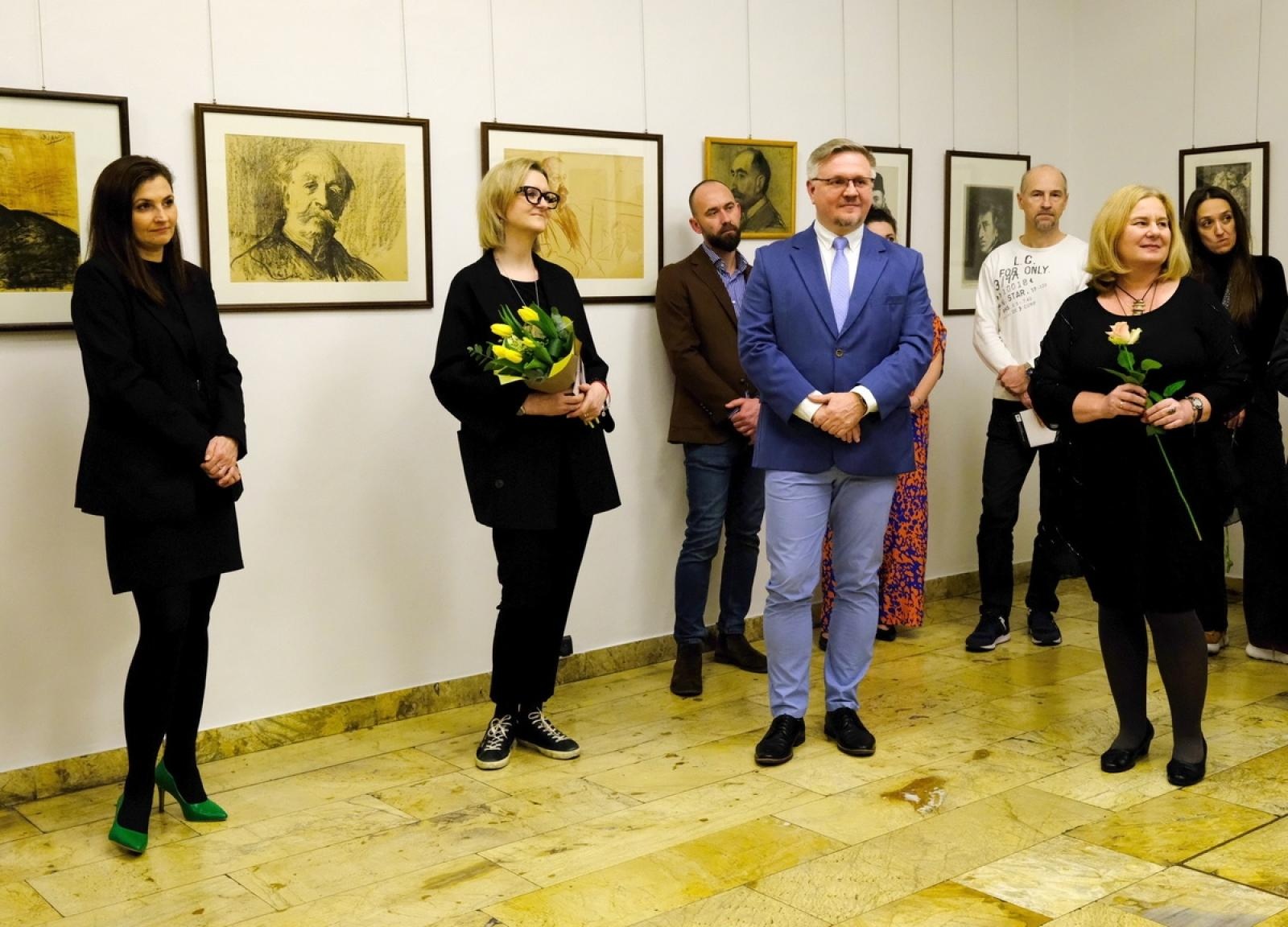 Zdjęcie w galerii na portalu naszraciborz.pl: Mistrzowskie grafiki Leona Wyczółkowskiego w raciborskim Muzeum wiadomości z regionu
