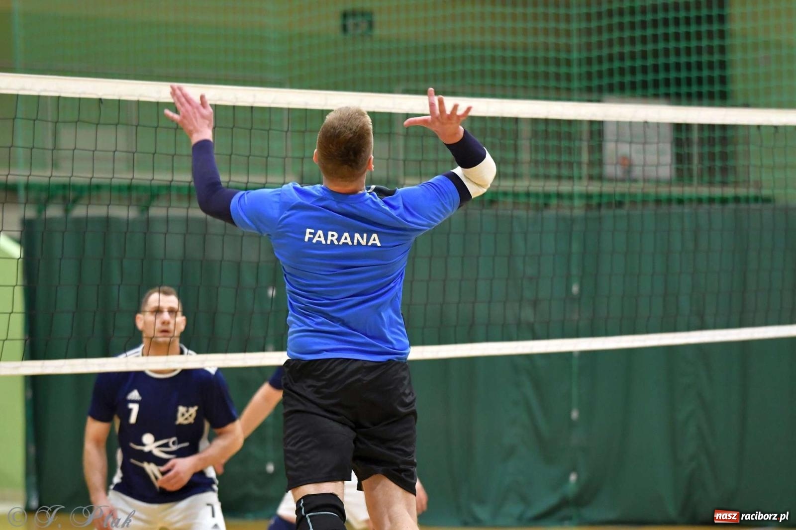 Zdjęcie w galerii na portalu naszraciborz.pl: Puchar prezydenta Raciborza wrócił do Eko-Okien wiadomości z regionu