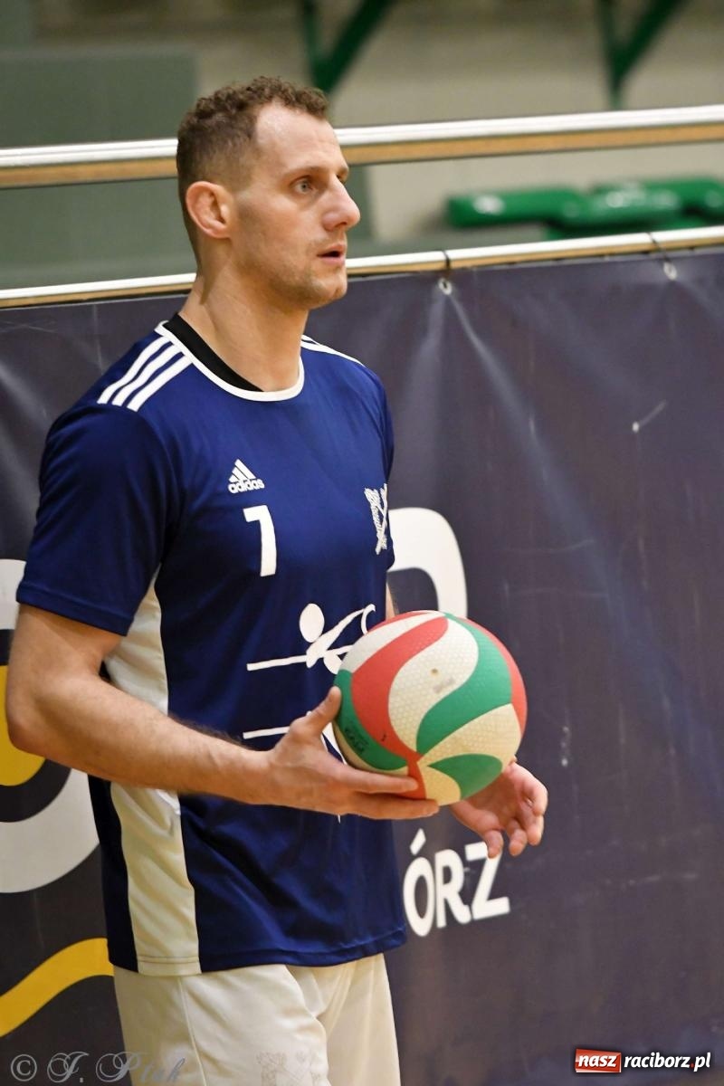 Zdjęcie w galerii na portalu naszraciborz.pl: Puchar prezydenta Raciborza wrócił do Eko-Okien wiadomości z regionu