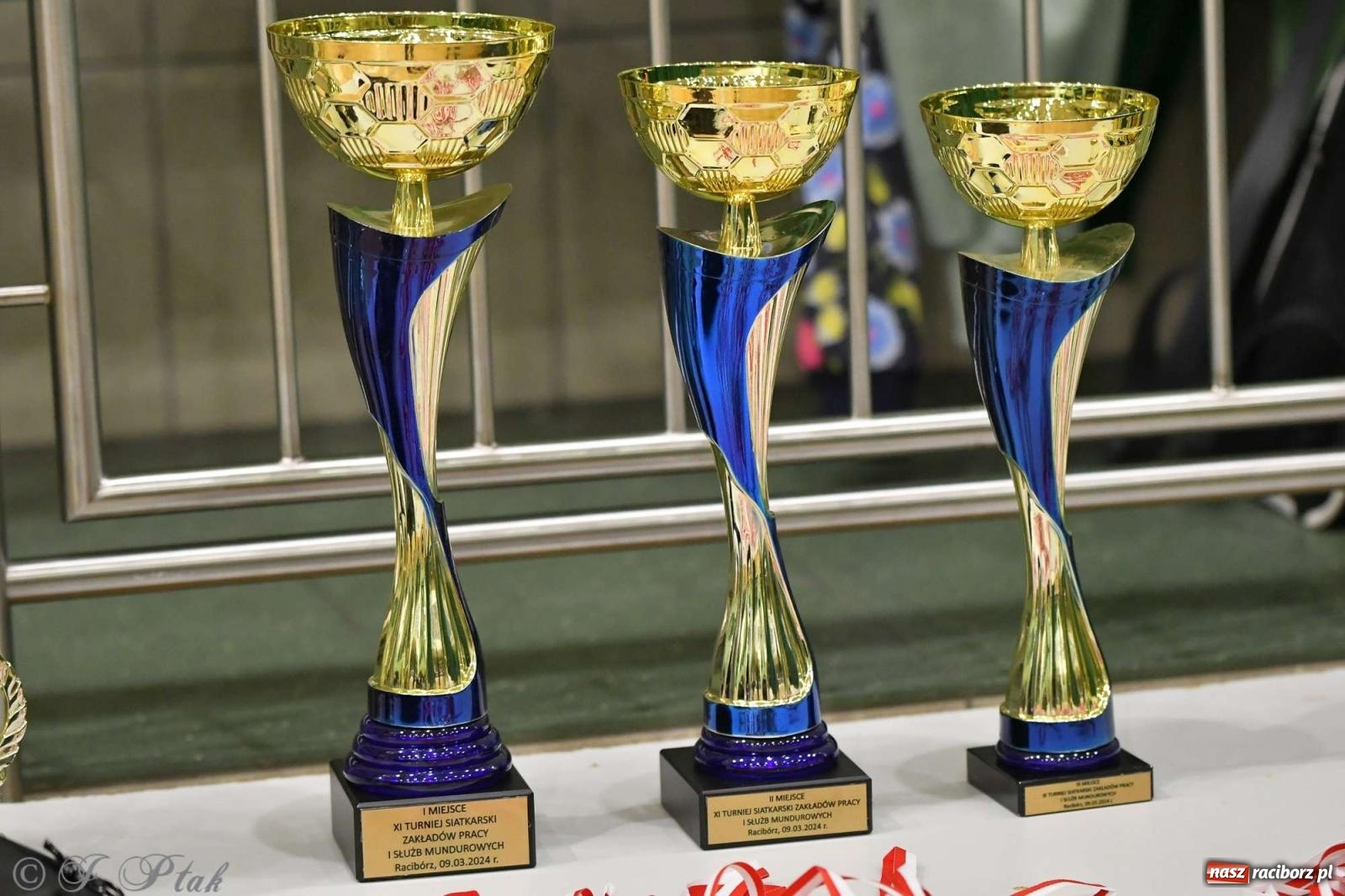 Zdjęcie w galerii na portalu naszraciborz.pl: Puchar prezydenta Raciborza wrócił do Eko-Okien wiadomości z regionu