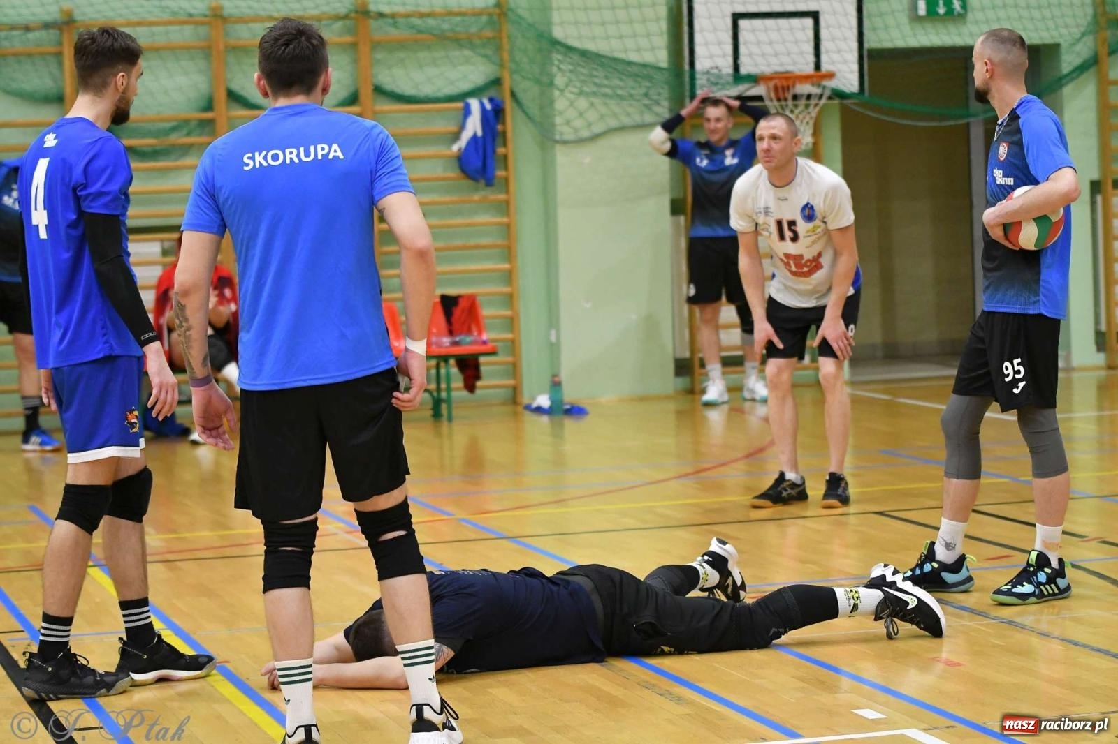 Zdjęcie w galerii na portalu naszraciborz.pl: Puchar prezydenta Raciborza wrócił do Eko-Okien wiadomości z regionu