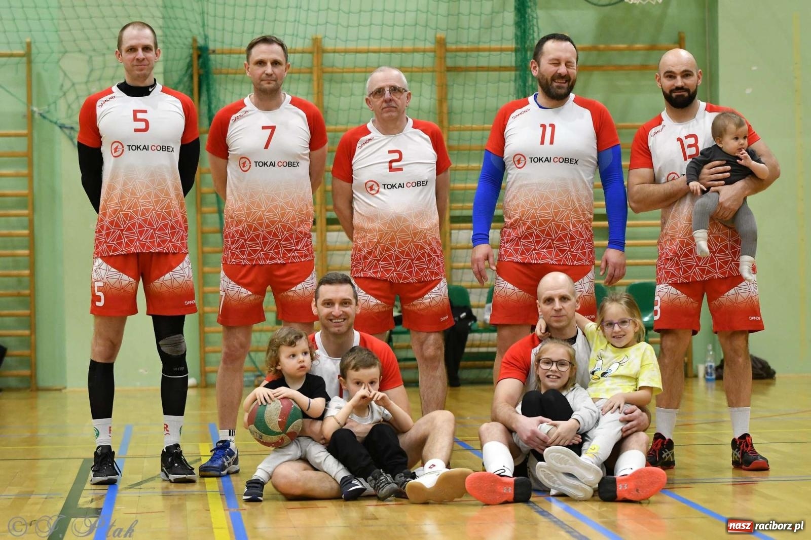 Zdjęcie w galerii na portalu naszraciborz.pl: Puchar prezydenta Raciborza wrócił do Eko-Okien wiadomości z regionu