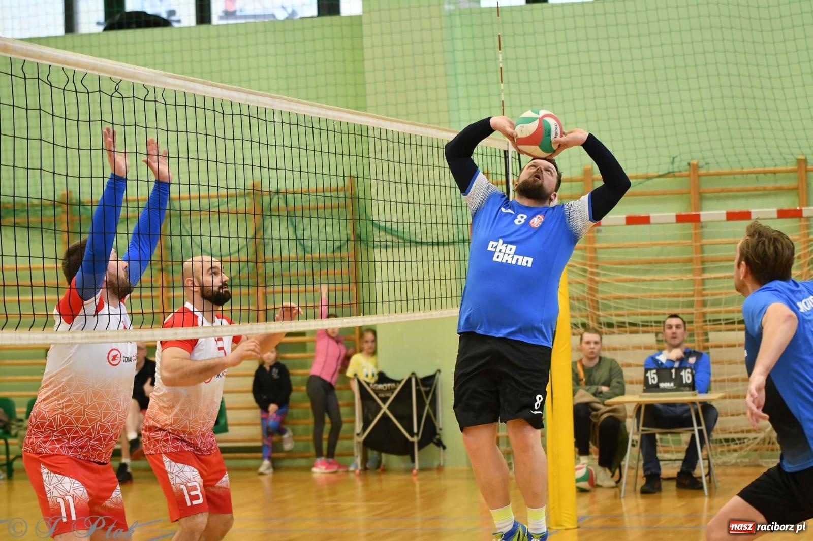 Zdjęcie w galerii na portalu naszraciborz.pl: Puchar prezydenta Raciborza wrócił do Eko-Okien wiadomości z regionu