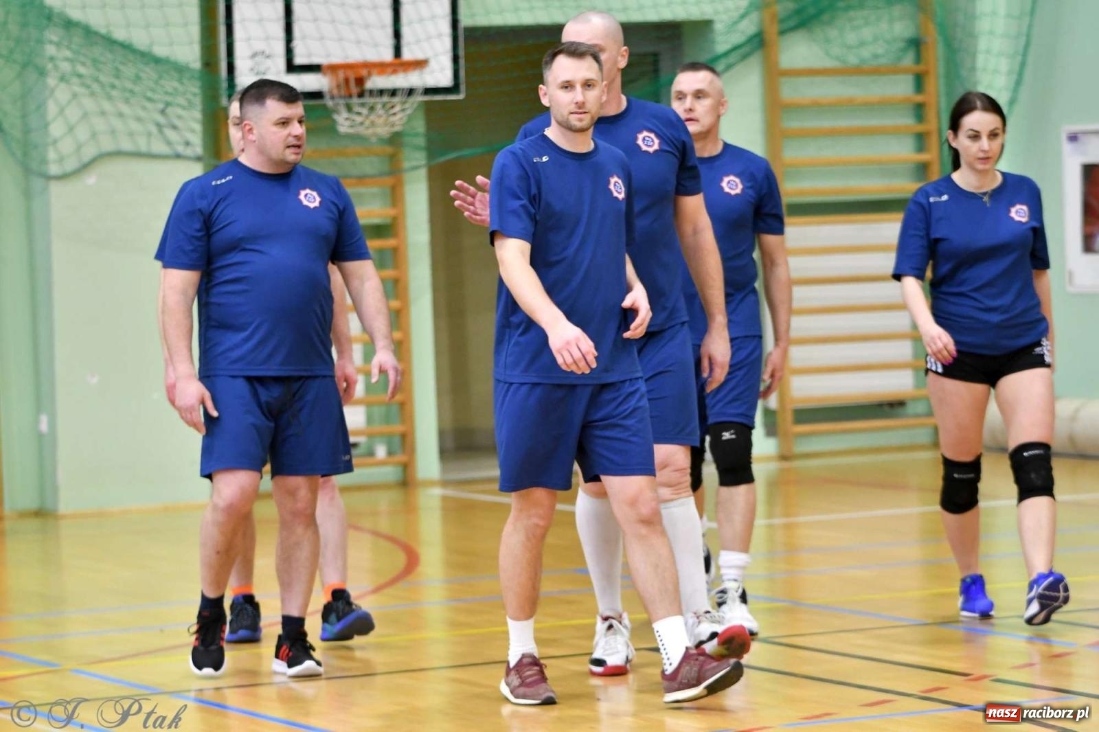 Zdjęcie w galerii na portalu naszraciborz.pl: Puchar prezydenta Raciborza wrócił do Eko-Okien wiadomości z regionu