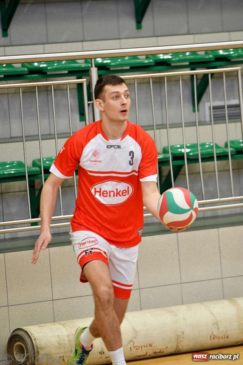 Zdjęcie w galerii na portalu naszraciborz.pl: Puchar prezydenta Raciborza wrócił do Eko-Okien wiadomości z regionu