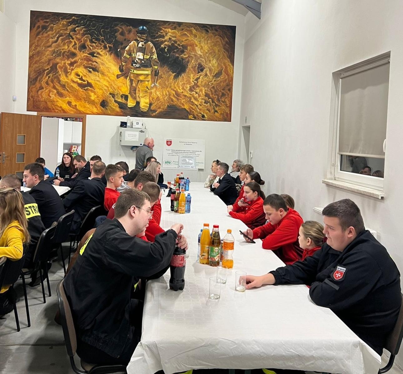 Zdjęcie w galerii na portalu naszraciborz.pl: OSP Maków ze wsparciem Aktywnych dla Lepszego Jutra wiadomości z regionu