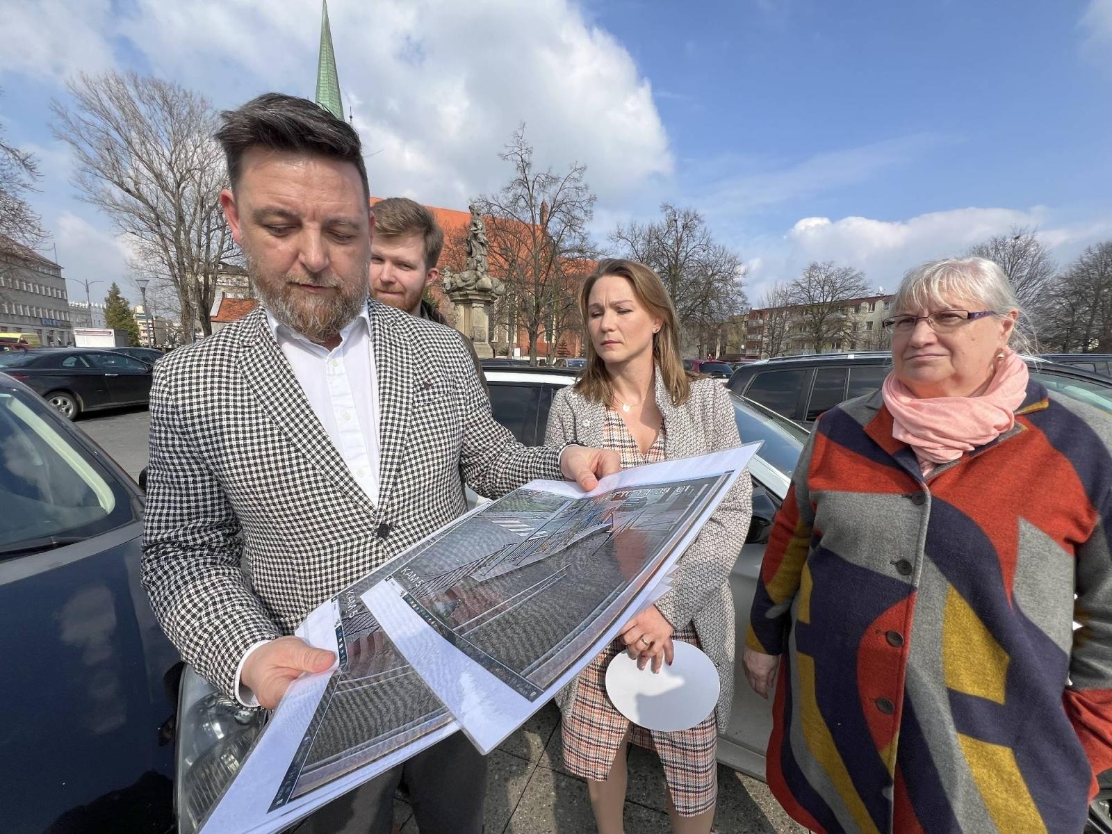 Zdjęcie w galerii na portalu naszraciborz.pl: Michał Fita o skandalu i hejcie. Nazwał prezydenta i prezesa Wodociągów gangiem Olsena wiadomości z regionu