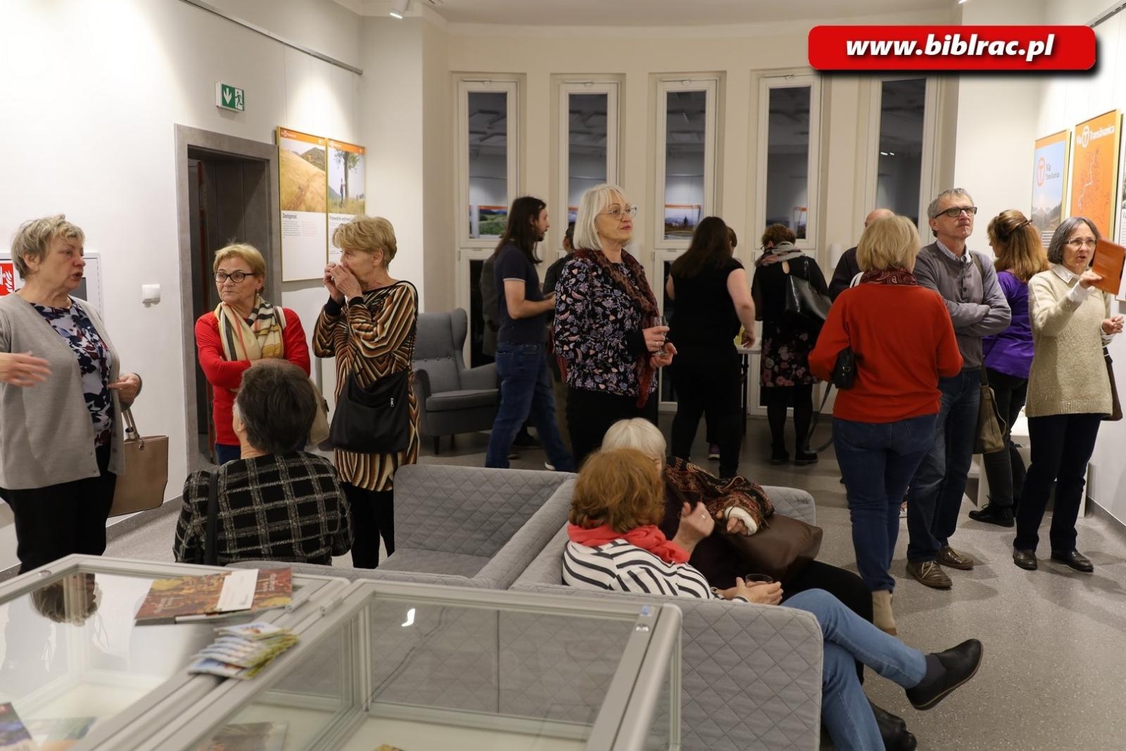 Zdjęcie w galerii na portalu naszraciborz.pl: Via Transilvanica odkryta! Martyna z Projektu Rumunia ponownie odwiedziła Racibórz wiadomości z regionu